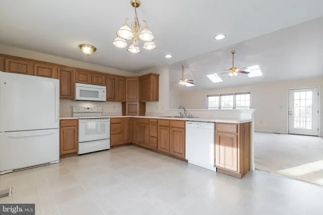 $2,500 | 68 Grace Avenue, Martinsburg, WV 25404