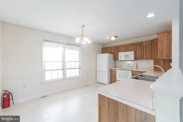 $2,500 | 68 Grace Avenue, Martinsburg, WV 25404