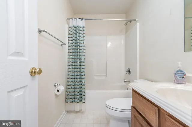 $2,500 | 68 Grace Avenue, Martinsburg, WV 25404