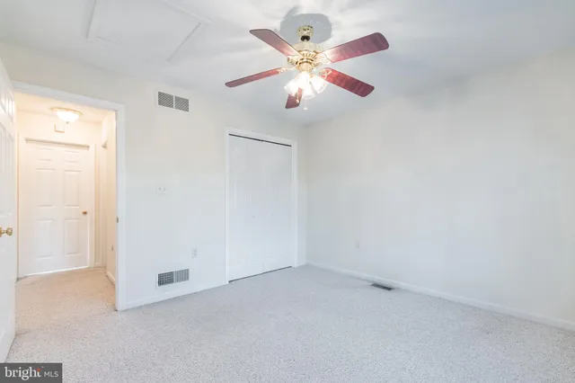 $2,500 | 68 Grace Avenue, Martinsburg, WV 25404