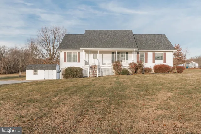 $2,500 | 68 Grace Avenue, Martinsburg, WV 25404