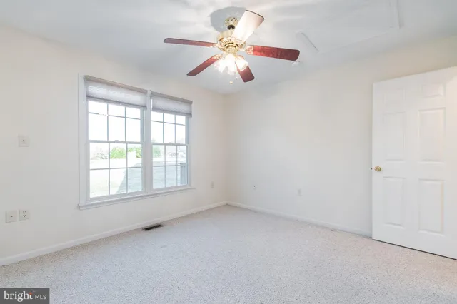 $2,500 | 68 Grace Avenue, Martinsburg, WV 25404