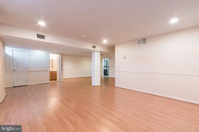 $2,500 | 68 Grace Avenue, Martinsburg, WV 25404