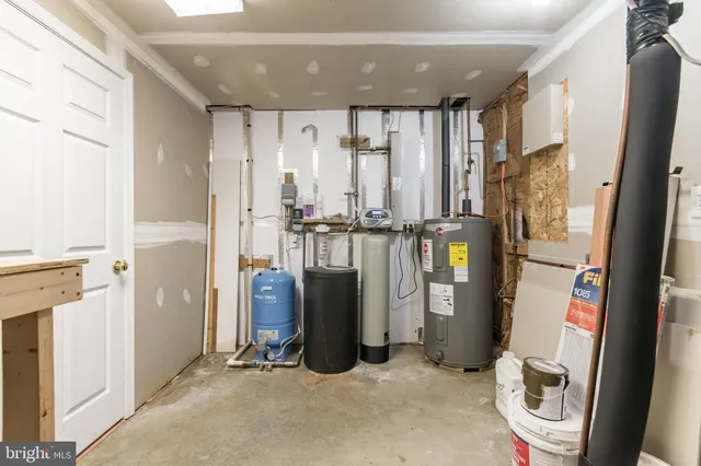 $2,500 | 68 Grace Avenue, Martinsburg, WV 25404