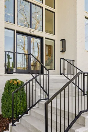 $5,295,590 | 1323 Harding Place, Nashville, TN 37215