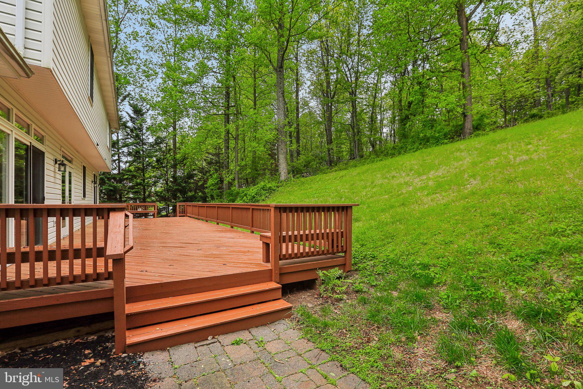 11612 Meeting House Road Myersville, MD 21773 - Photo 46 of 60 Rear Deck