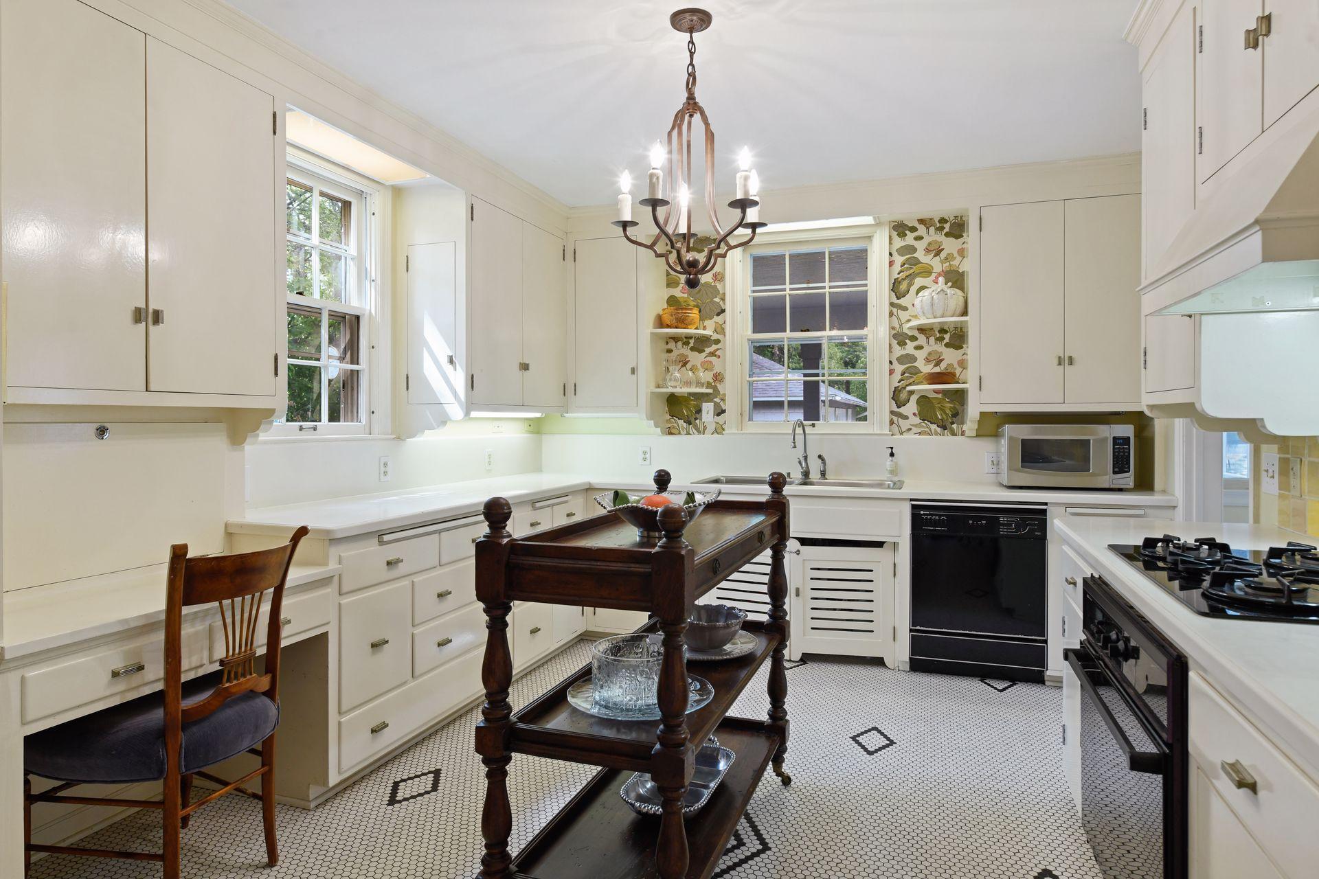 19610 Excelsior Boulevard Deephaven, MN 55331 - Photo 11 of 43