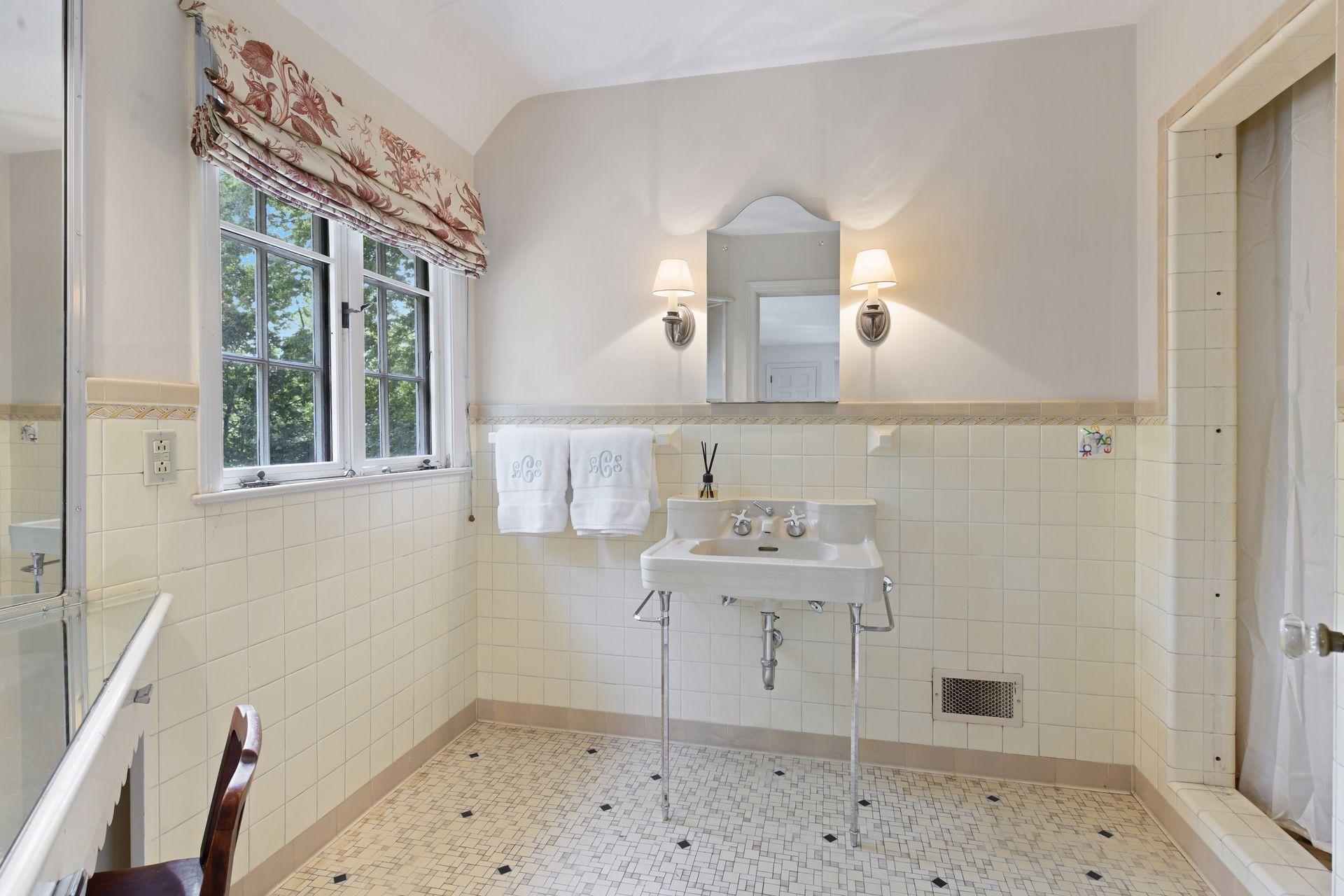 19610 Excelsior Boulevard Deephaven, MN 55331 - Photo 23 of 43