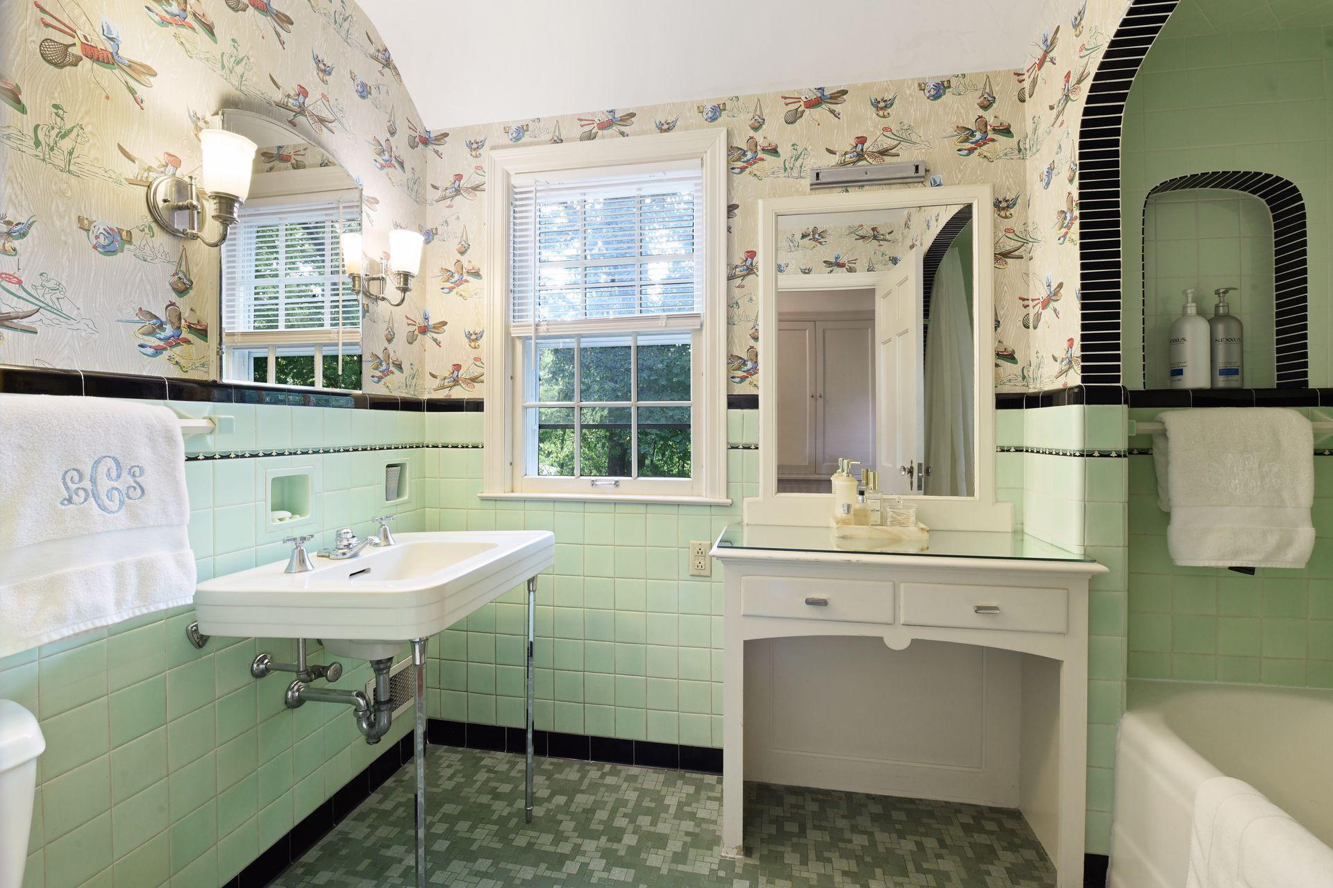 19610 Excelsior Boulevard Deephaven, MN 55331 - Photo 28 of 43