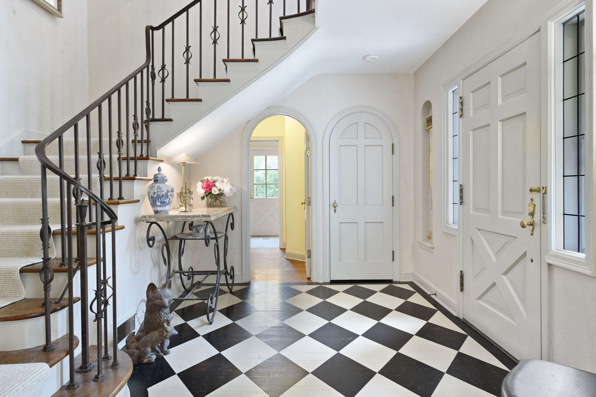 19610 Excelsior Boulevard Deephaven, MN 55331 - Photo 4 of 43