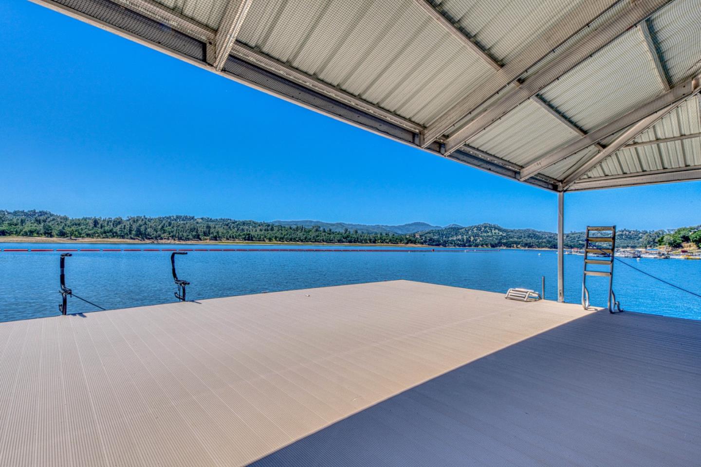8213 Bass Point Road Bradley, CA 93426 - Photo 13 of 58