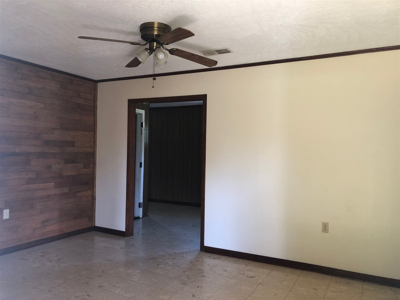 1093 Hopewell Road Crystal Springs, MS 39059 - Photo 6 of 13 Photo 6