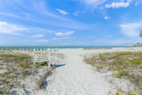 $699,000 | 101 Whispering Sands Drive, Unit 105, Sarasota, FL 34242