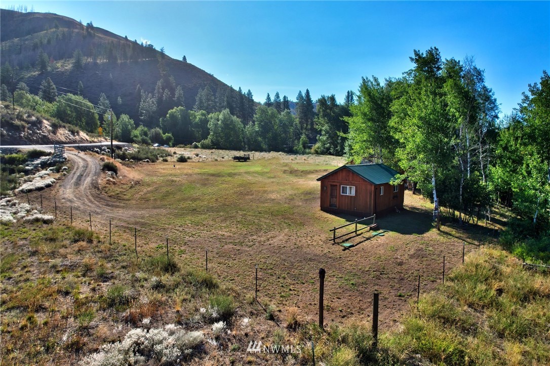 26 Davis Lake Road Winthrop, WA 98862 - Photo 28 of 37 Gallery Image 28