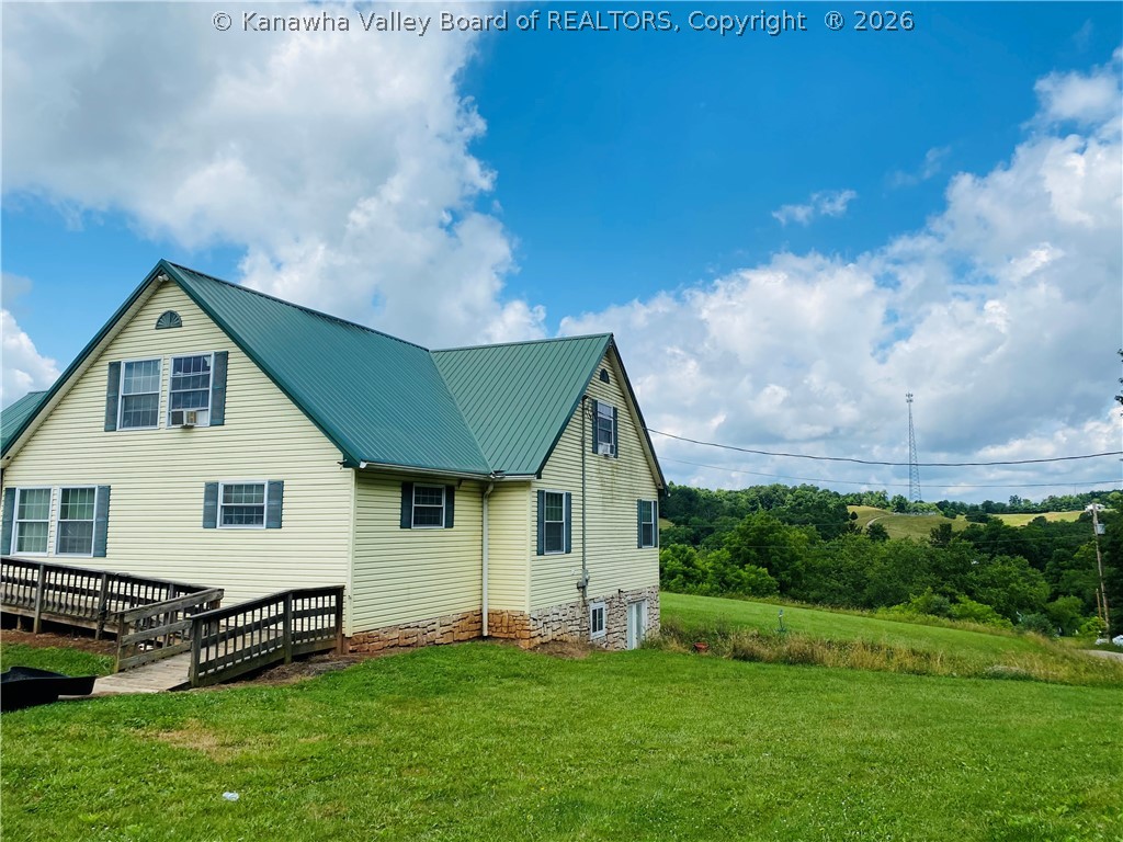 2000 Crooked Run Road Ravenswood, WV 26164 - Photo 2 of 25 Gallery Image 2