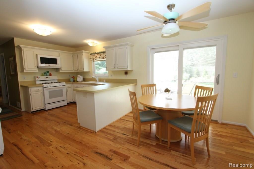3824 Mildred Avenue Rochester Hills, MI 48309 - Photo 16 of 22