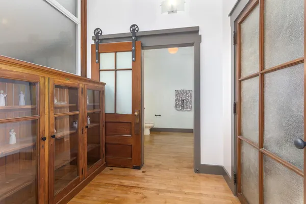 $420,000 | 600 Broadway Avenue Northwest, Unit 226, Grand Rapids, MI 49504