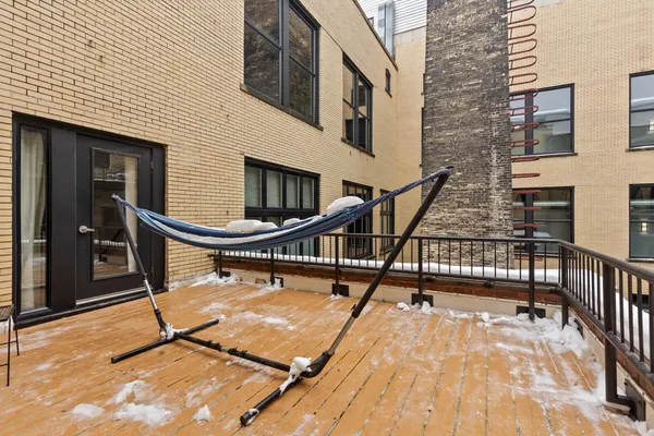 $420,000 | 600 Broadway Avenue Northwest, Unit 226, Grand Rapids, MI 49504