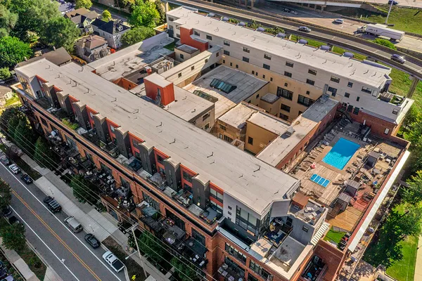 $420,000 | 600 Broadway Avenue Northwest, Unit 226, Grand Rapids, MI 49504