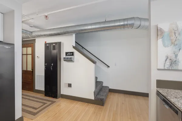 $420,000 | 600 Broadway Avenue Northwest, Unit 226, Grand Rapids, MI 49504