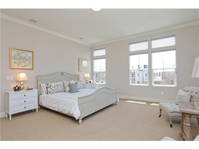 401 Derby Avenue San Mateo, CA 94403 - Photo 12 of 24