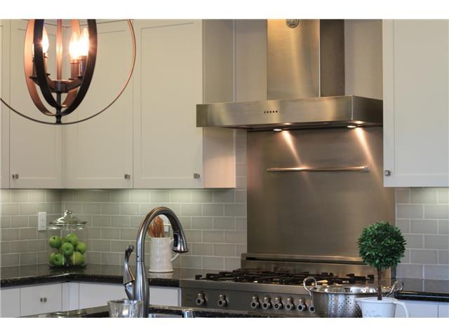 401 Derby Avenue San Mateo, CA 94403 - Photo 9 of 24