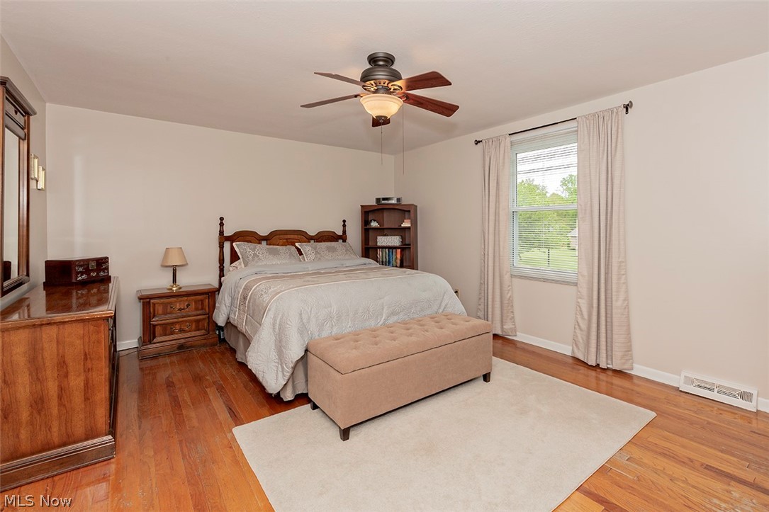 1021 Brainard Road Cleveland, OH 44143 - Photo 14 of 20