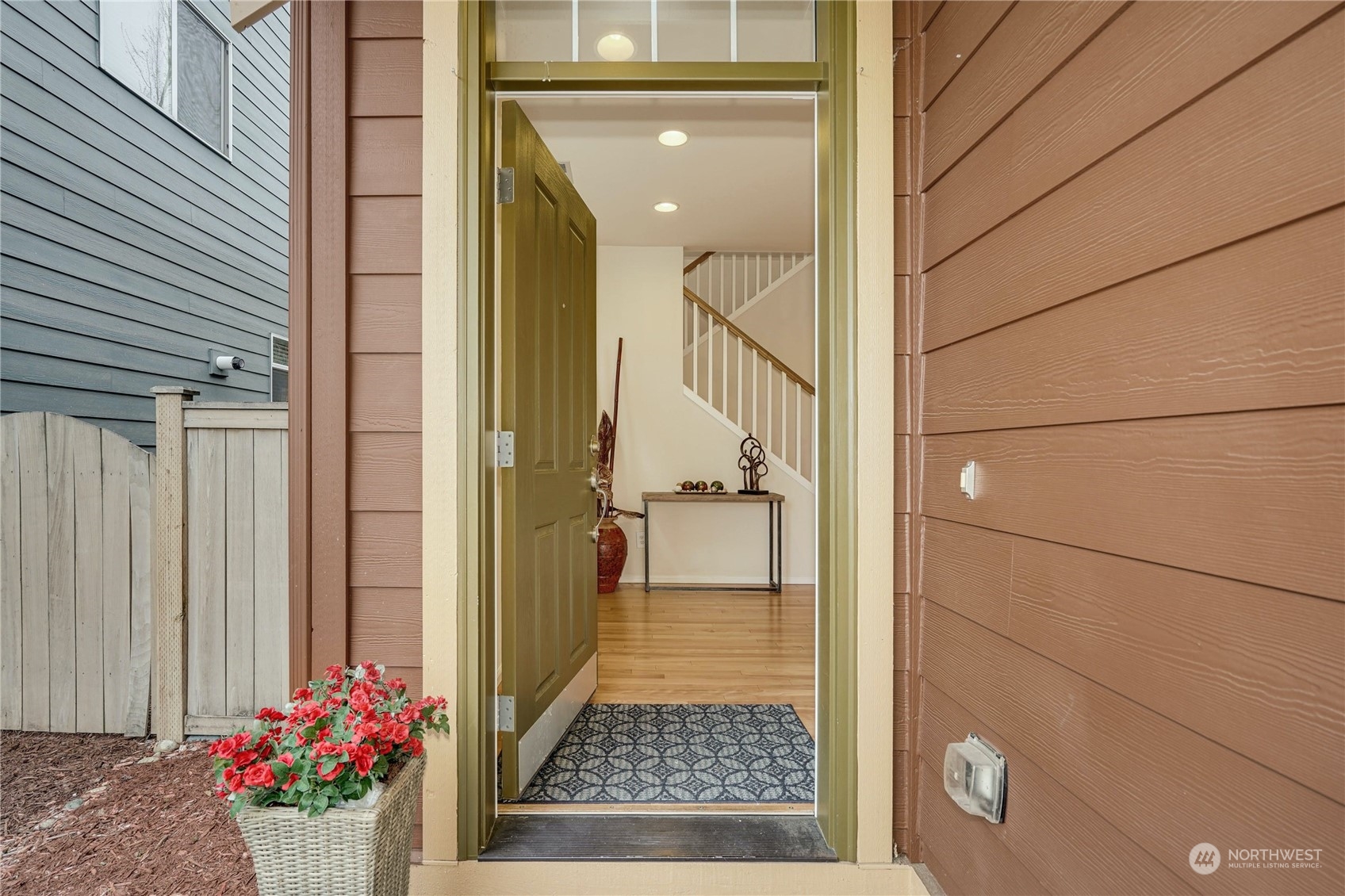 2915 180th Place Southeast Bothell, WA 98012 - Photo 3 of 38 Gallery Image 3