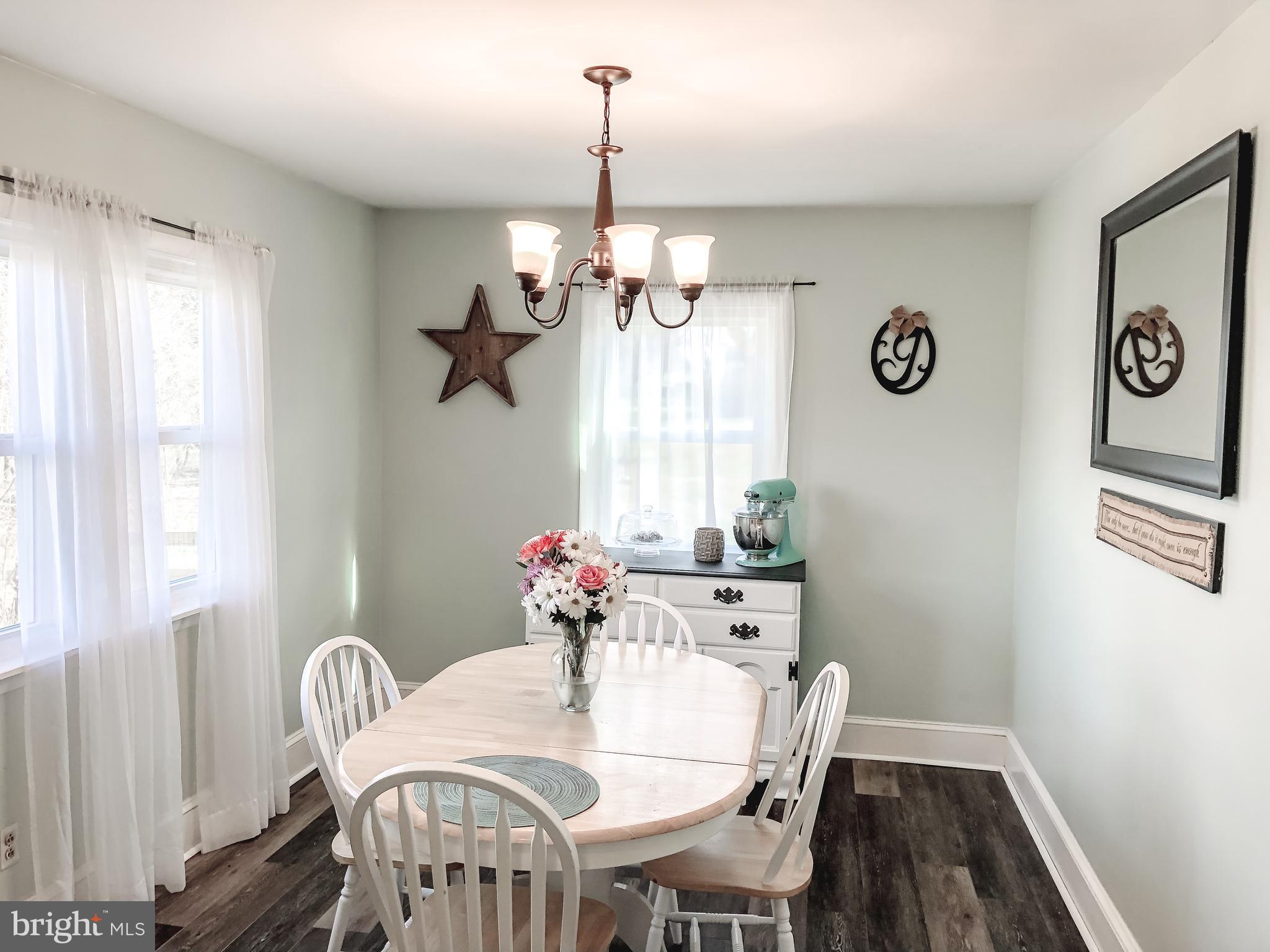 1512 Harkins Road Pylesville, MD 21132 - Photo 11 of 37 Dining Area
