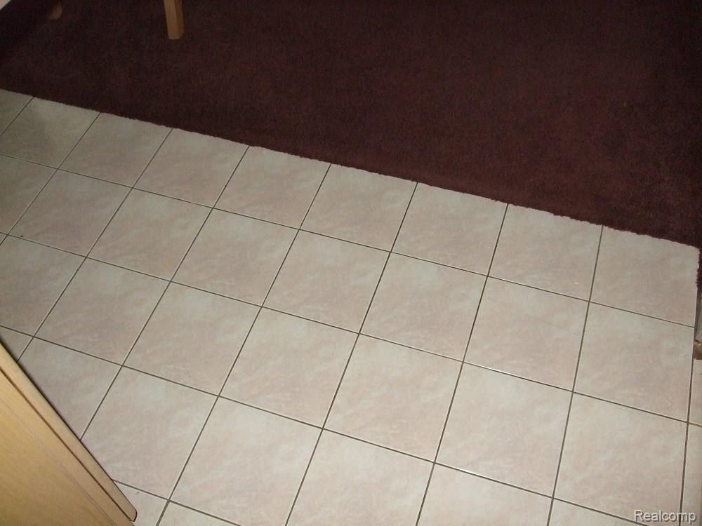 8125 Pelham Road Allen Park, MI 48101 - Photo 11 of 30 KITCHEN CERAMIC TILE FLOORING