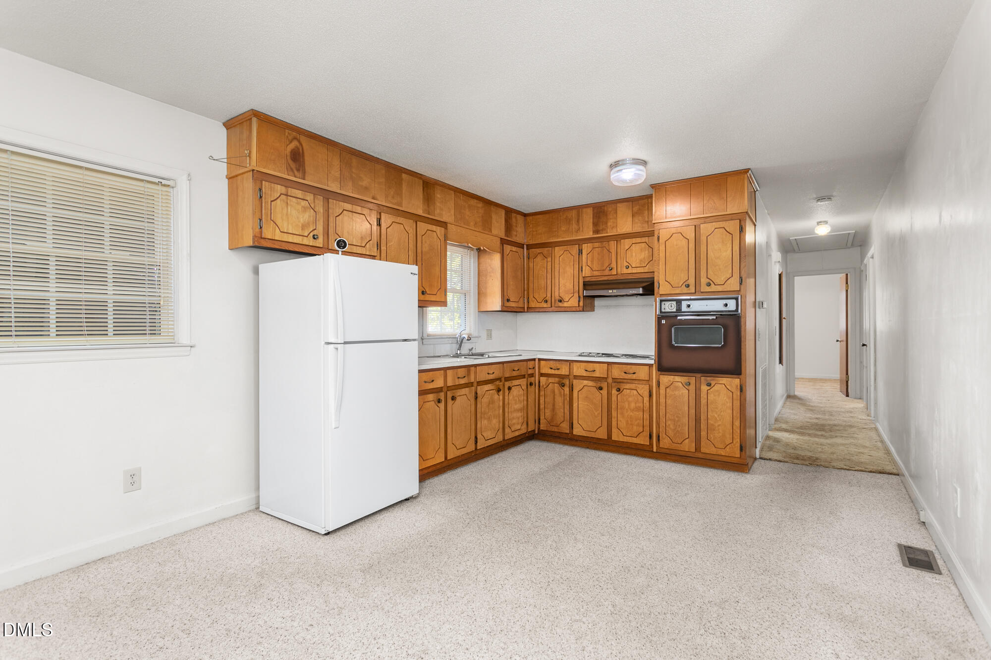 607 West Lebanon Road Mebane, NC 27302 - Photo 8 of 31 607 Lebanon-8