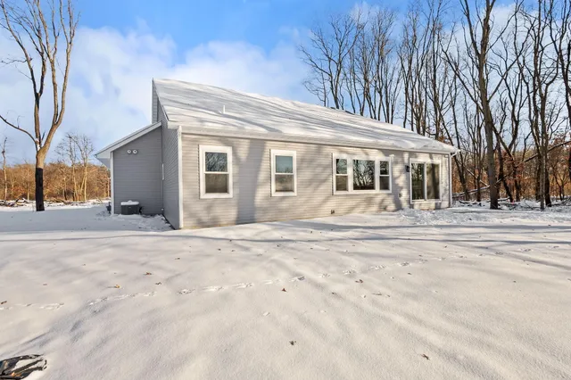 $479,900 | 11960 Lilac Street, Demotte, IN 46310