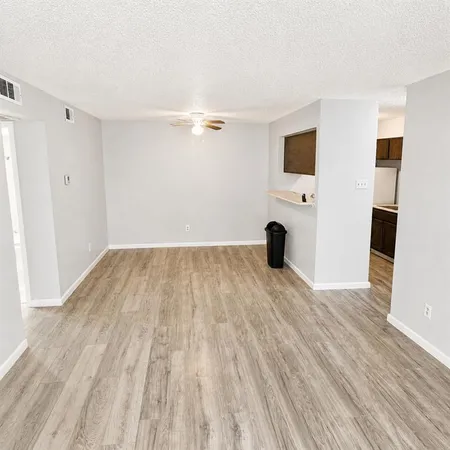 $1,000 | 8110 Skillman Street, Unit 1002, Dallas, TX 75231