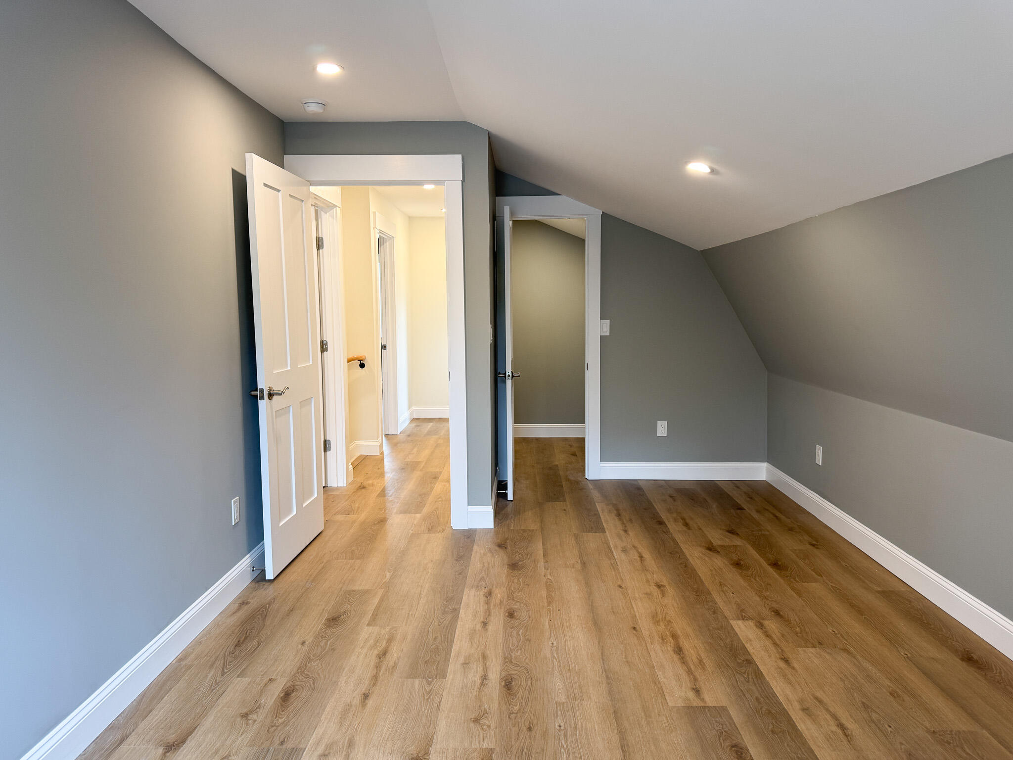 489 Enfield Road Lincoln, ME 04457 - Photo 24 of 37 23