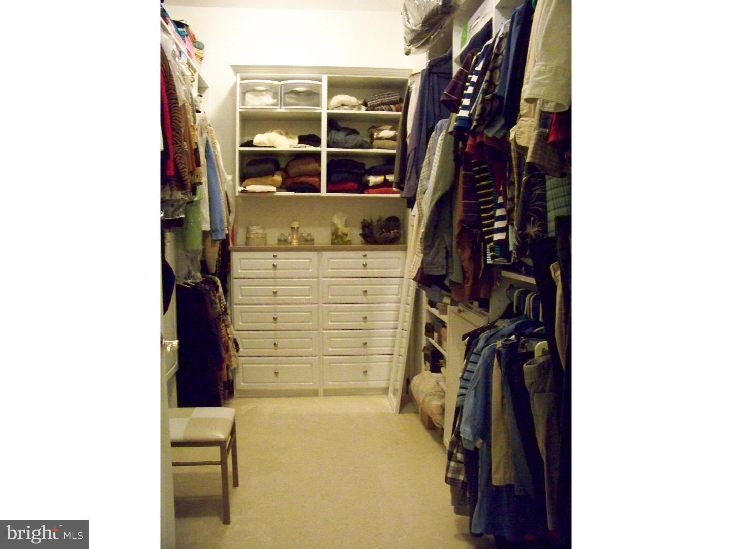 85 Sydney Road Southampton, PA 18966 - Photo 21 of 25 Walk-in Closet