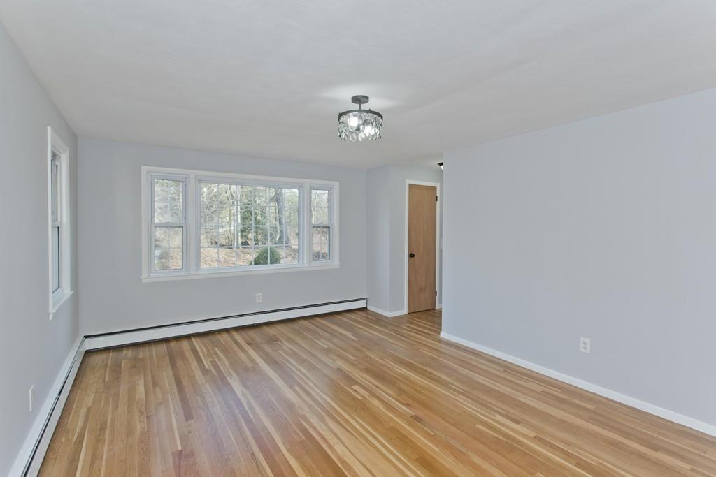 15 Clematis Road Agawam, MA 01001 - Photo 3 of 29 Gallery Image 3