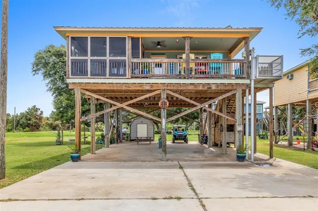 $280,000 | 175 Seaward Avenue, Cameron, LA 70631