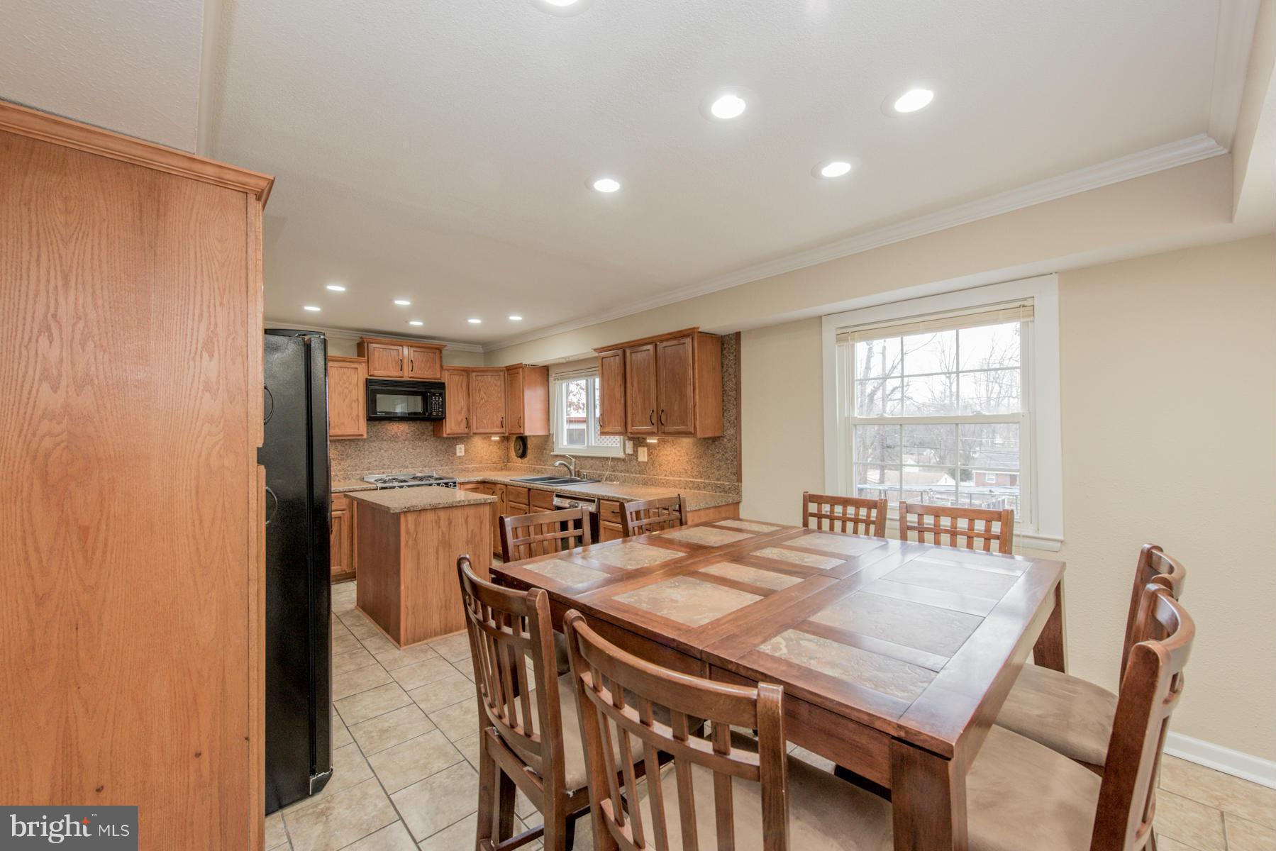 226 Walgrove Road Reisterstown, MD 21136 - Photo 12 of 27 Dining Room