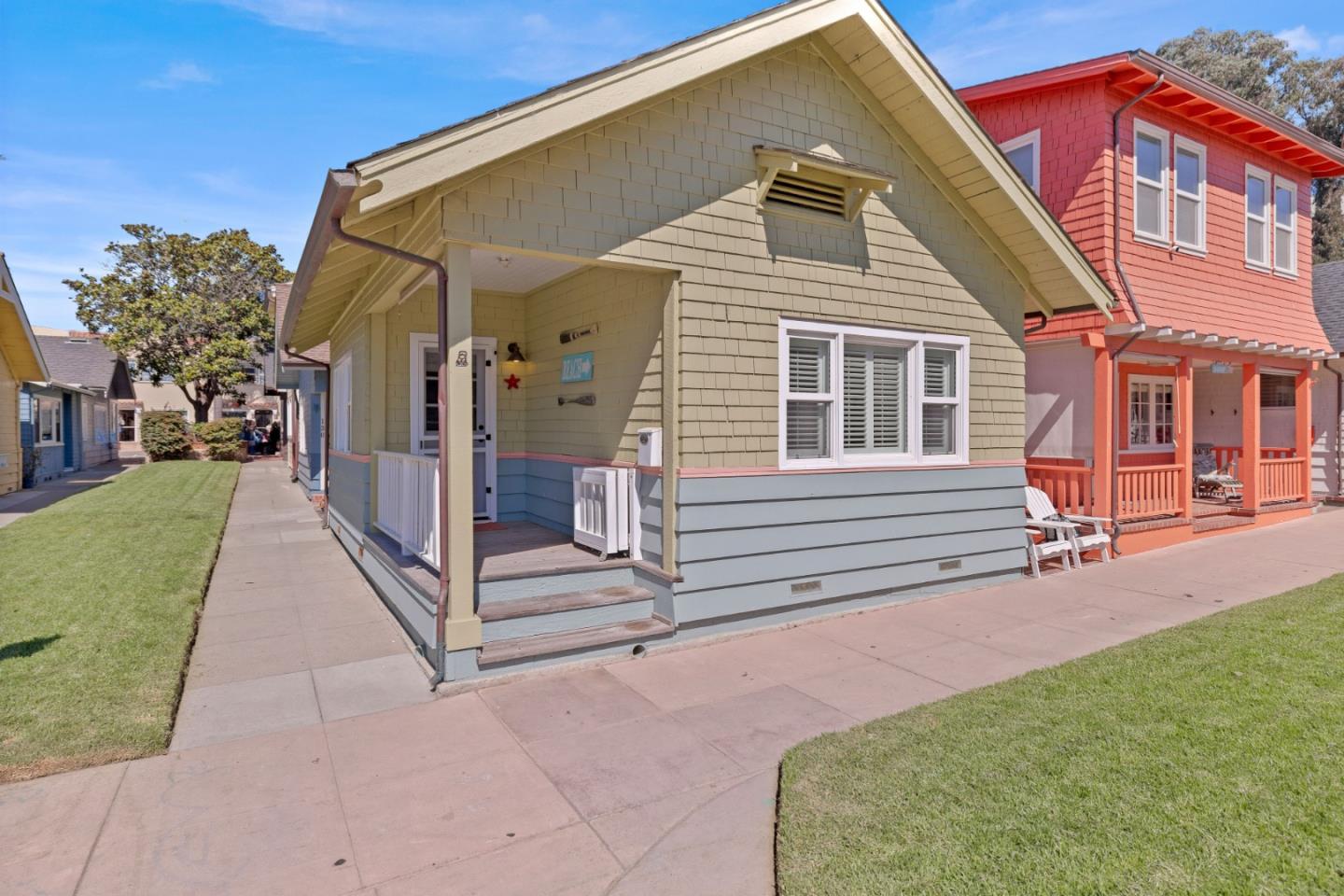 106 Lawn Way Capitola, CA 95010 - Photo 3 of 21 a view of a house with a yard