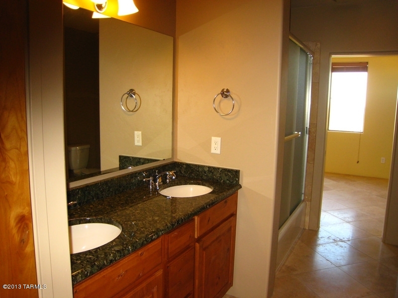 10330 North Blue Bonnet Road Tucson, AZ 85742 - Photo 13 of 21