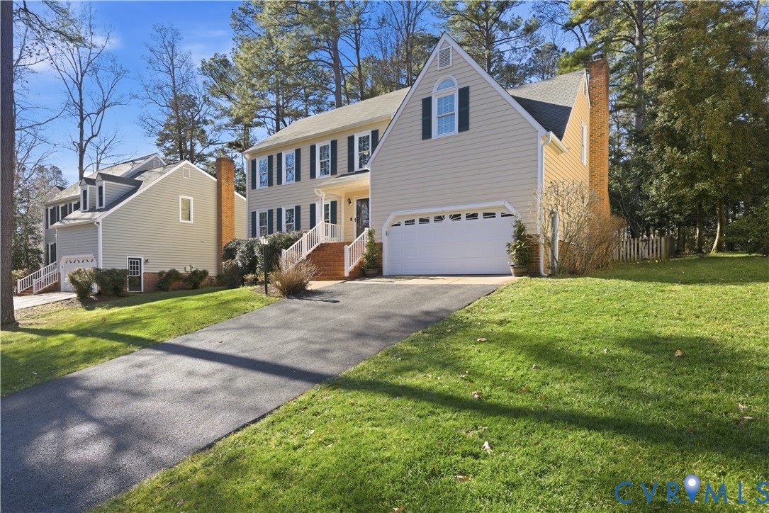 6104 Lansgate Road Midlothian, VA 23112 - Photo 3 of 42 2-car Garage