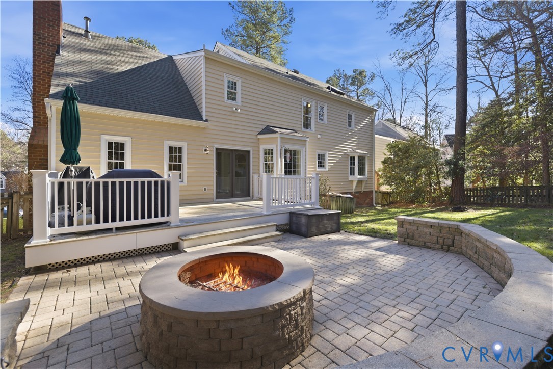 6104 Lansgate Road Midlothian, VA 23112 - Photo 33 of 42 Hardscape Patio with Fire pit