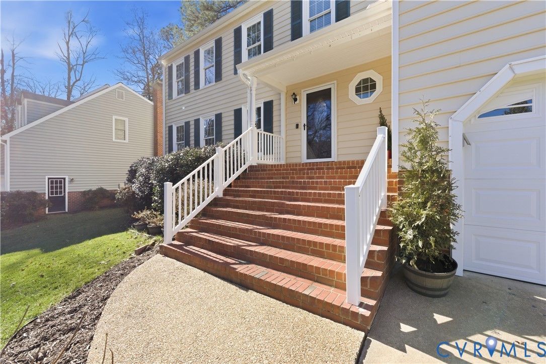 6104 Lansgate Road Midlothian, VA 23112 - Photo 4 of 42 Brick Covered Porch