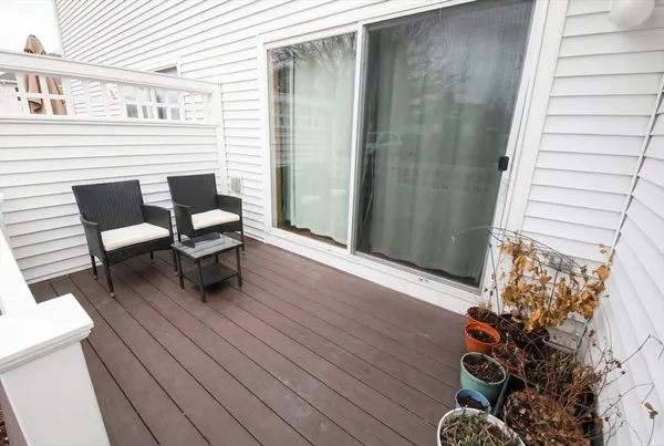 $499,000 | 360 Littleton Road, Unit E5, Chelmsford, MA 01824
