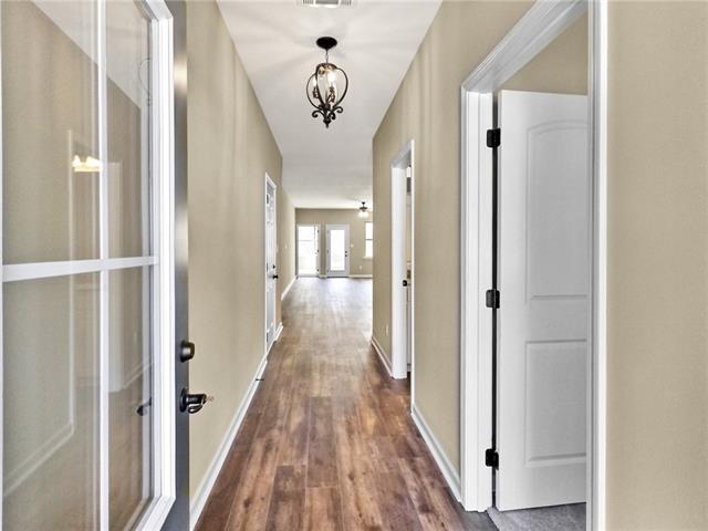 16218 Thorncrown Lane Baton Rouge, LA 70816 - Photo 2 of 14
