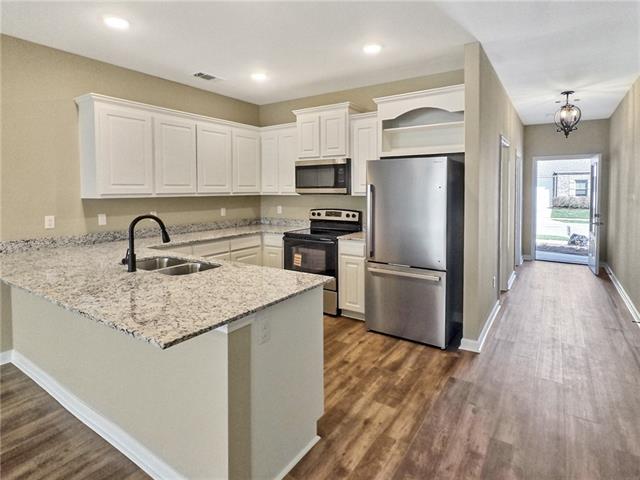16218 Thorncrown Lane Baton Rouge, LA 70816 - Photo 4 of 14