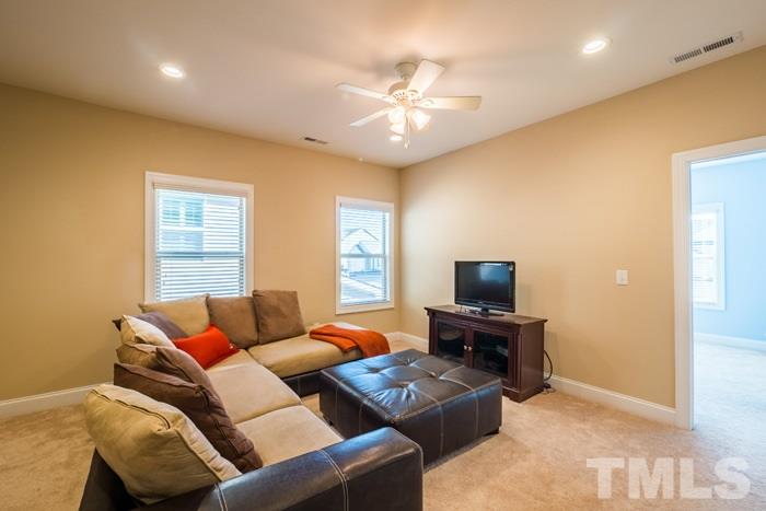 209 Crisp Road Durham, NC 27713 - Photo 14 of 25 Gallery Image 14