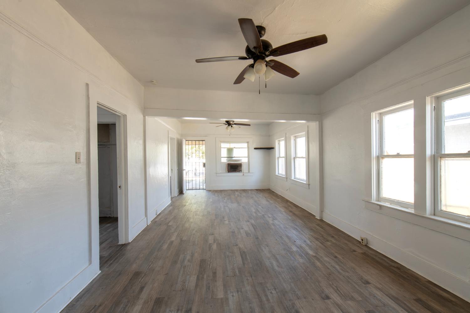1107 O Street Sanger, CA 93657 - Photo 4 of 15