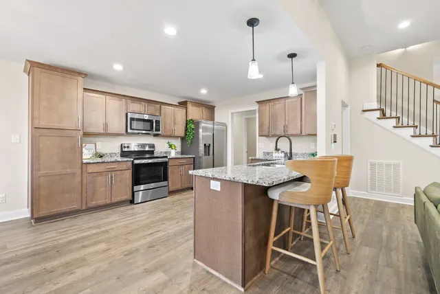 $365,000 | 1184 Governors Run, Clarksville, TN 37042