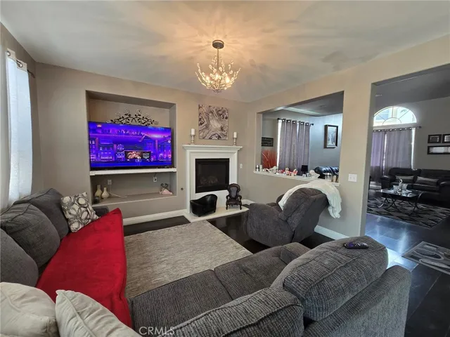 $535,000 | 1315 Plaza Way, Perris, CA 92570